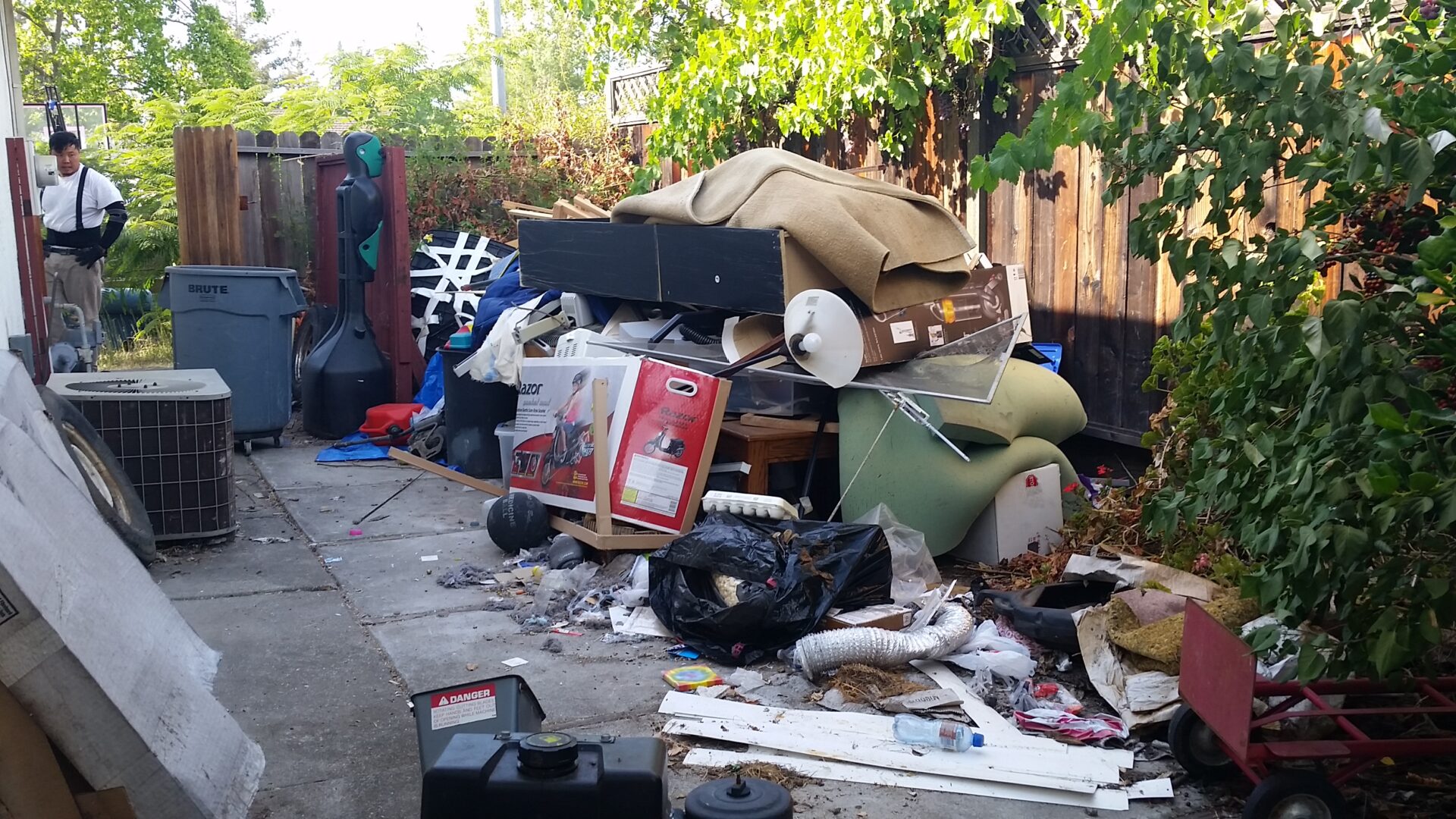 Trash Hauling Hendersonville, NC | Waste/Debris